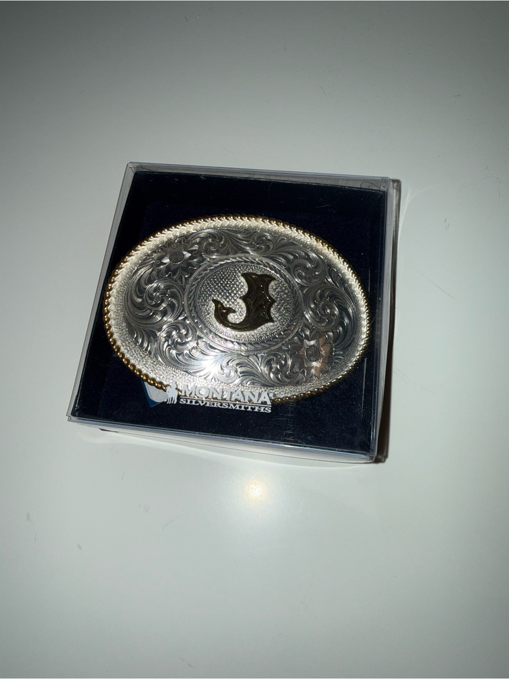 Montana Silversmiths Silver and Gold Floral Engraved Oval Belt Buckle - Picture 2 of 4